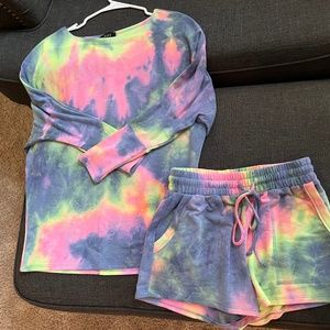 Vici tie dye lounge set